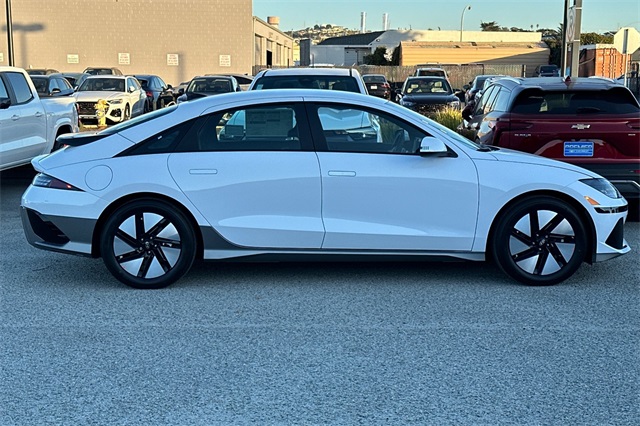 IONIQ 6 SE