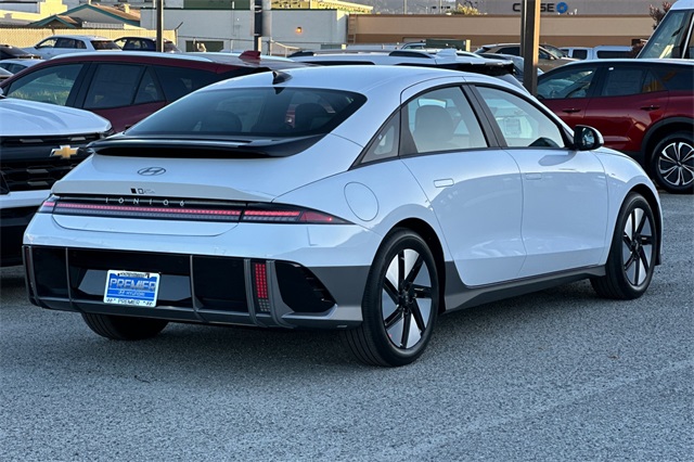 IONIQ 6 SE