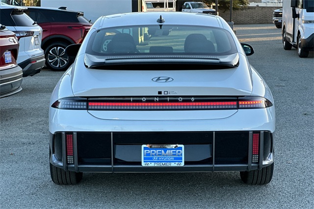 IONIQ 6 SE