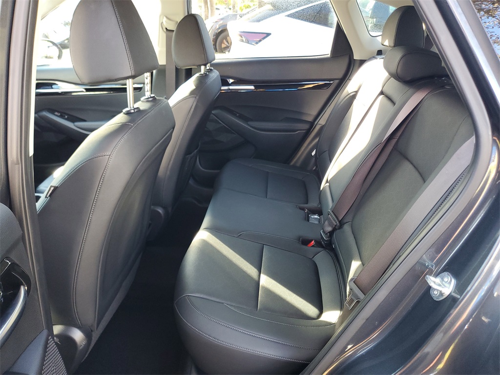 used 2024 Kia Seltos car, priced at $21,995