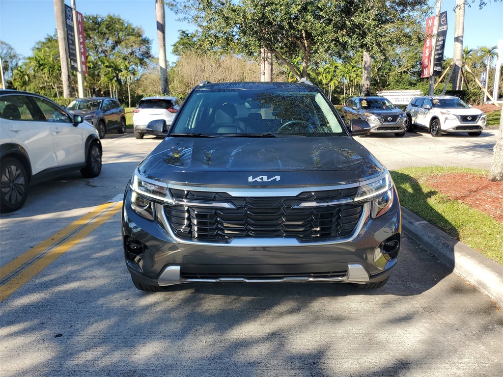 used 2024 Kia Seltos car, priced at $21,995