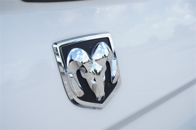 2014 Ram 1500 Tradesman photo 12