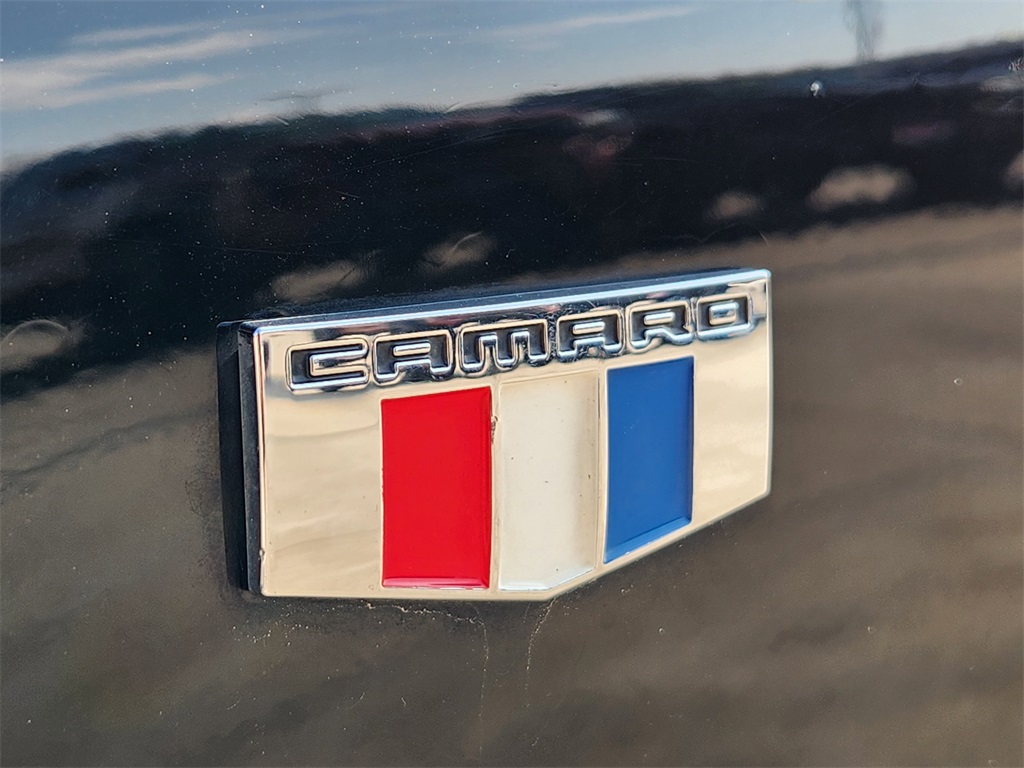 2020 Chevrolet Camaro 1LT photo 12