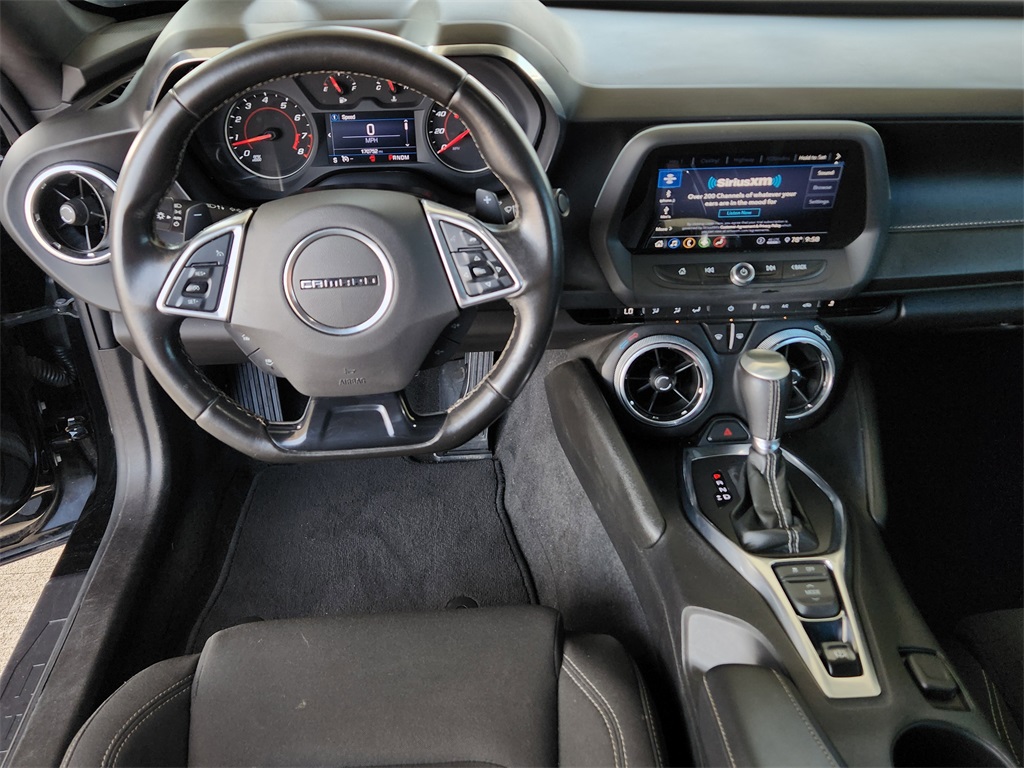 2020 Chevrolet Camaro 1LT photo 25