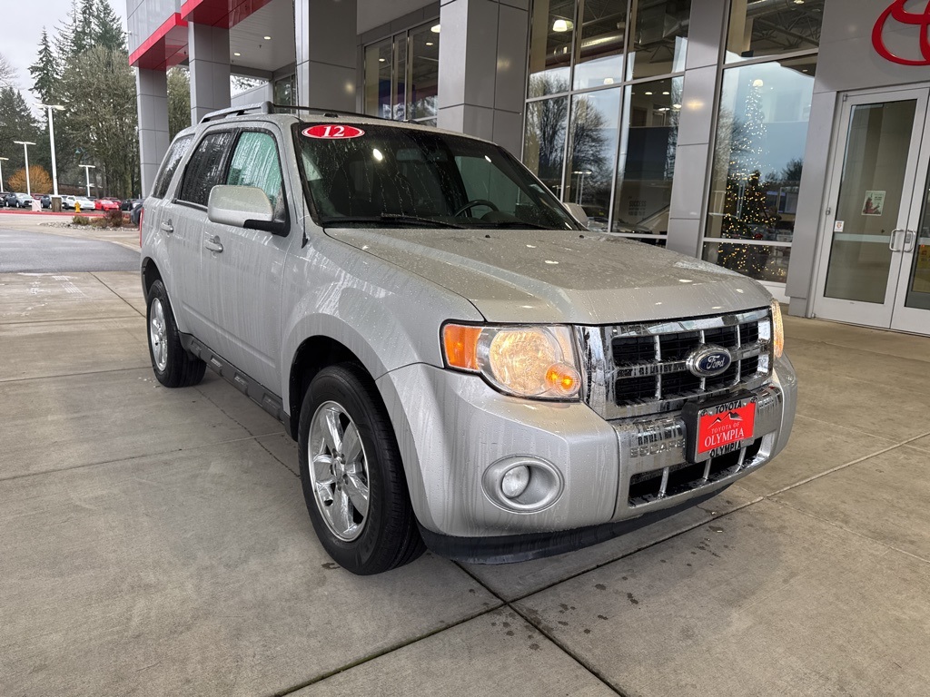 2012 Ford Escape Limited's photo