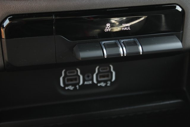 2021 Ram 1500 Big Horn Lone Star photo 6
