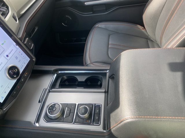 2024 Ford Expedition Timberline photo 15