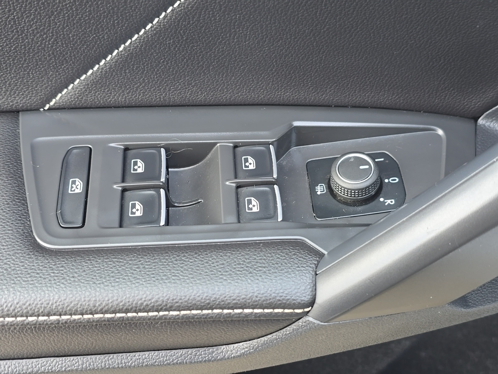 used 2022 Volkswagen Tiguan car, priced at $21,200