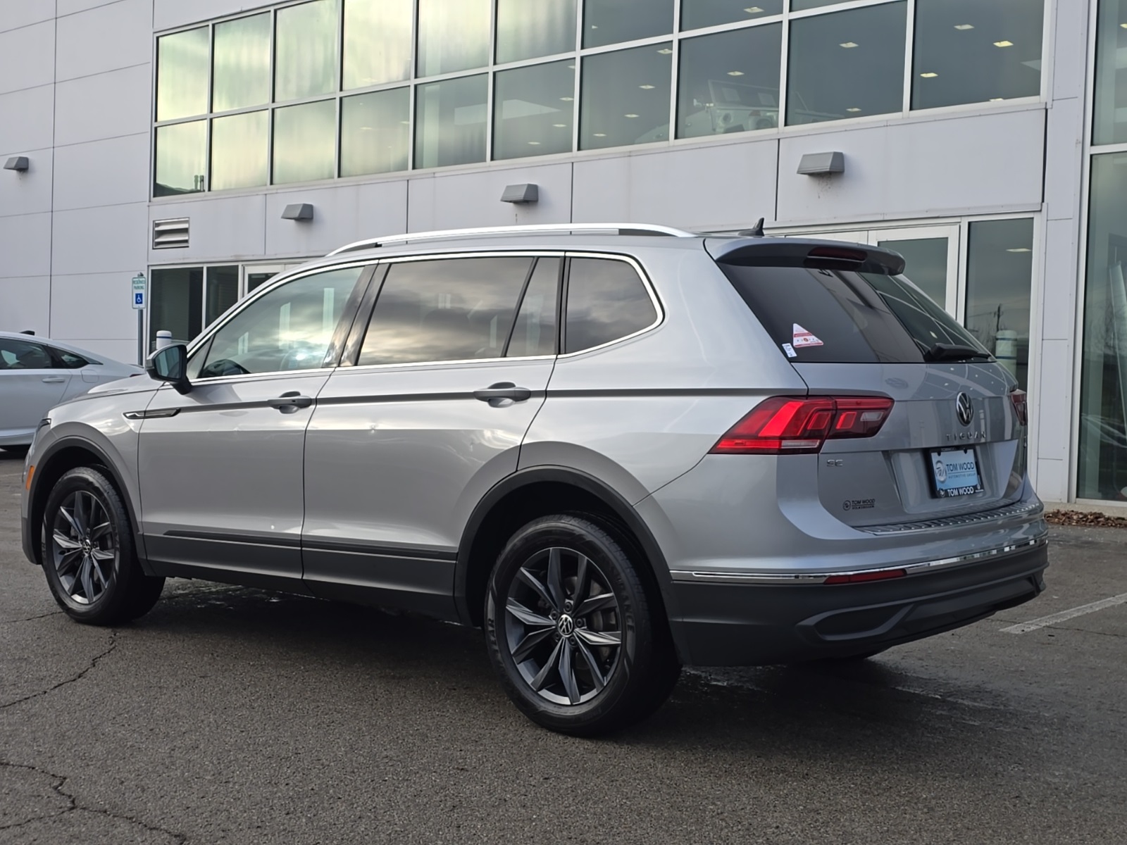 used 2022 Volkswagen Tiguan car, priced at $21,200