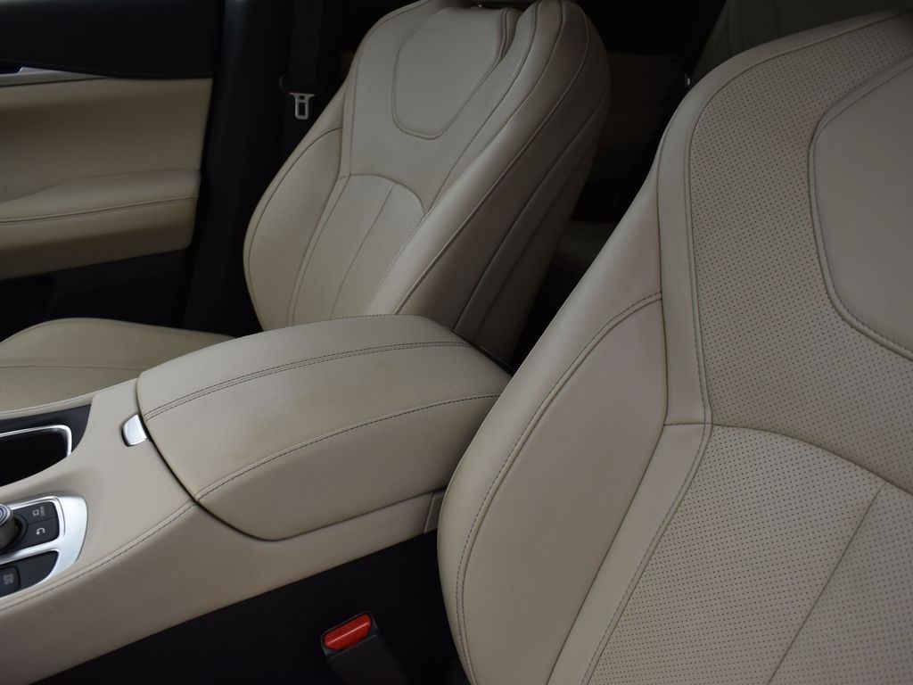 2024 Glacier White INFINITI QX60 PURE FWD SUV
