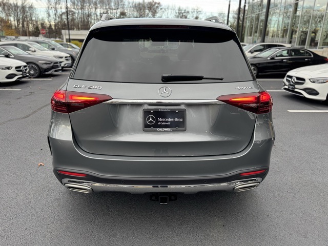 2026 Mercedes Benz GLE 580 4MATIC photo 3