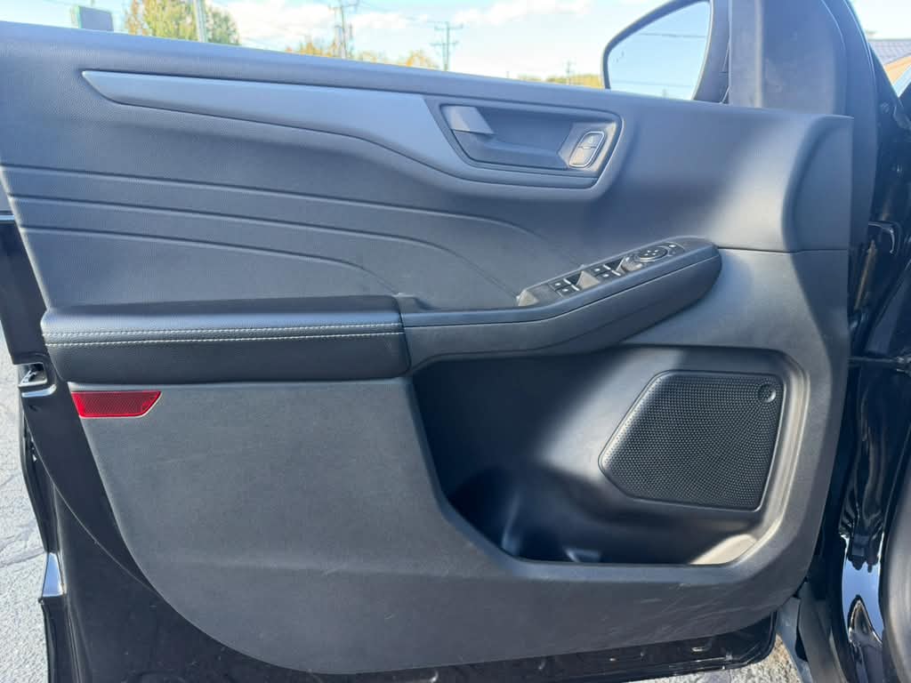 Used 2025 Ford Escape SUV