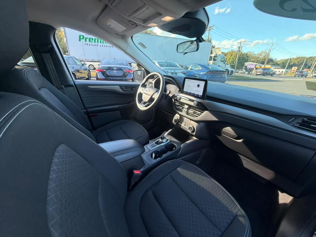 Used 2025 Ford Escape SUV
