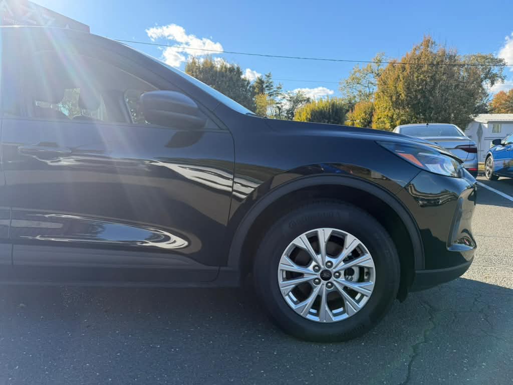 Used 2025 Ford Escape SUV