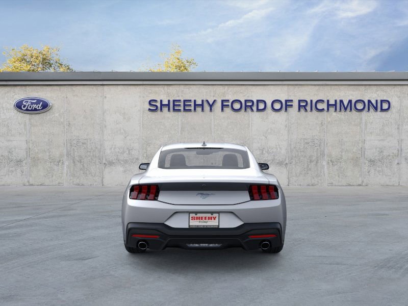 2025 Ford Mustang EcoBoost photo 3