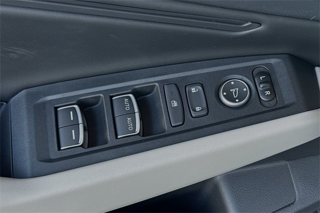 2025 Honda Accord SE photo 12