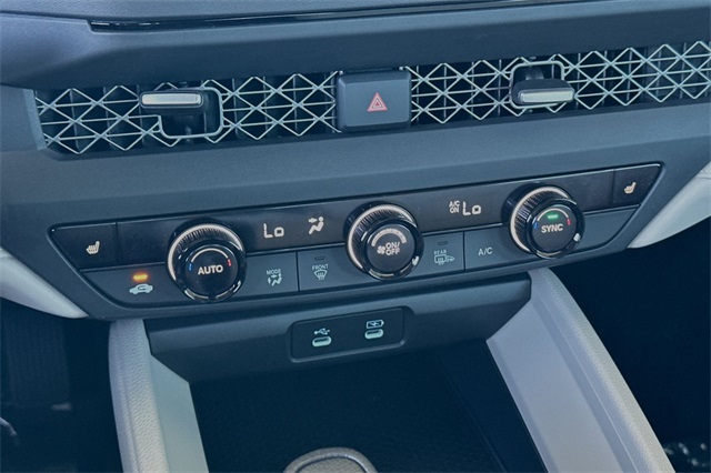 2025 Honda Accord SE photo 23