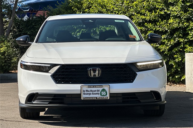 2025 Honda Accord SE photo 9