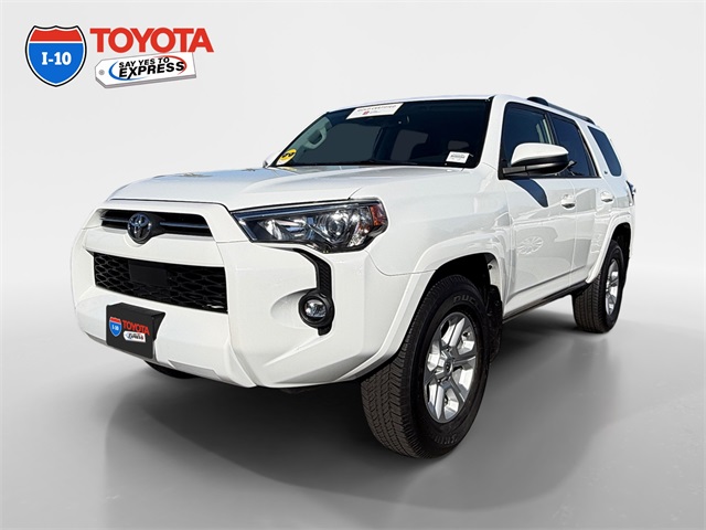 2024 Toyota 4Runner SR5's photo