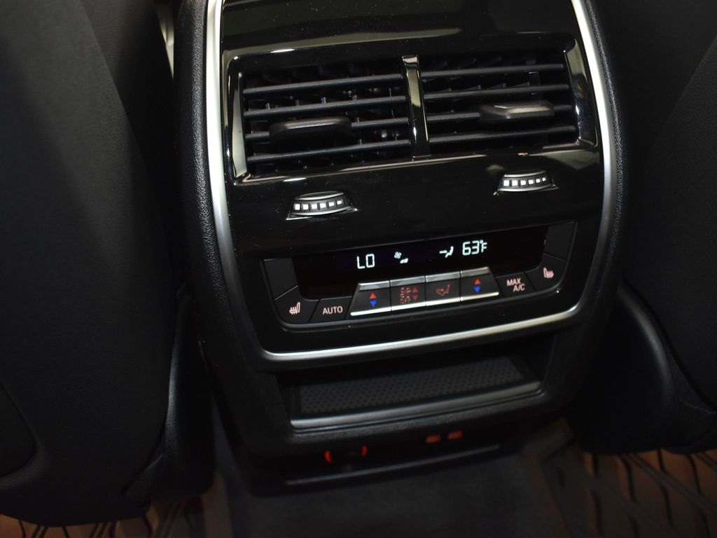 2026 Dravit Gray Metallic BMW X7 xDrive40i AWD SUV