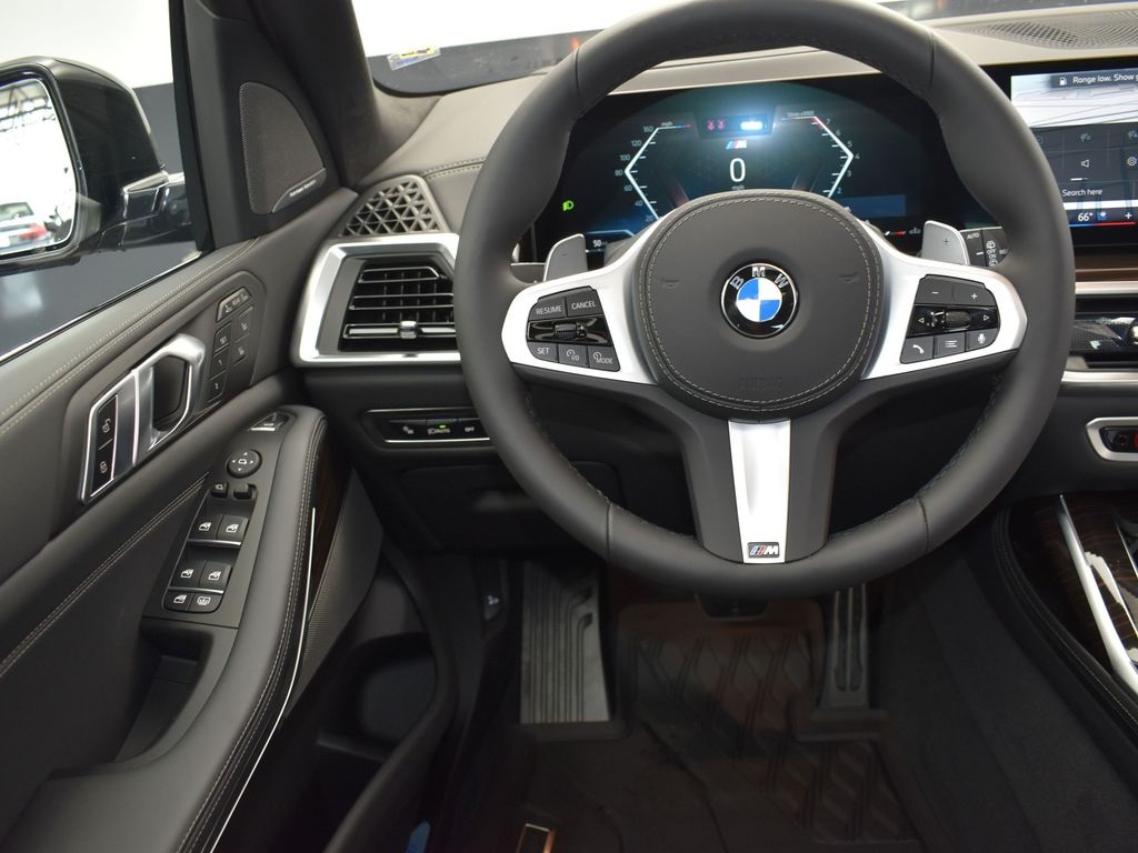 2026 Dravit Gray Metallic BMW X7 xDrive40i AWD SUV
