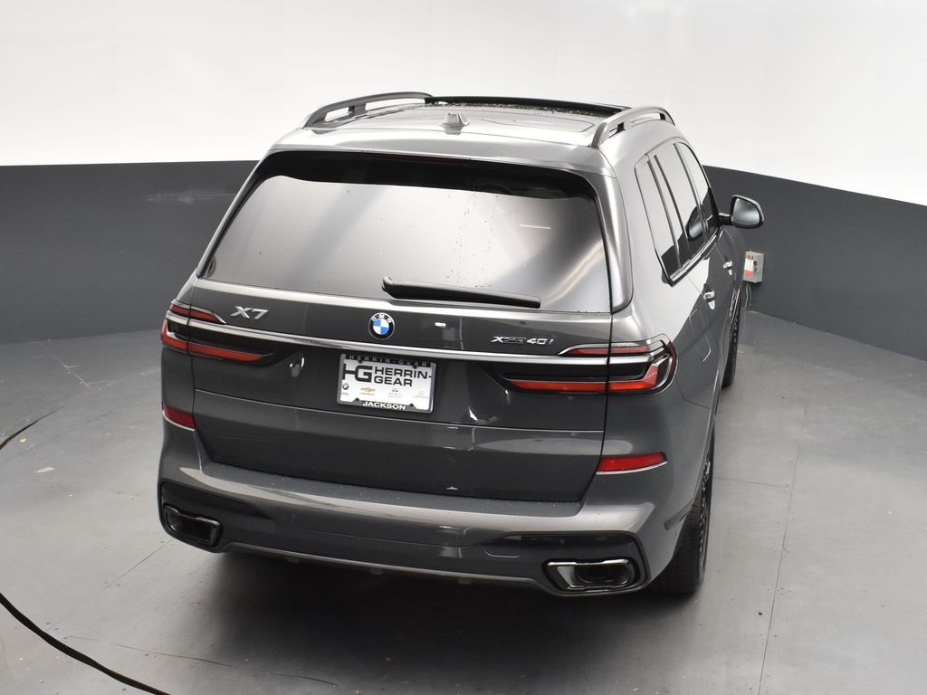 2026 Dravit Gray Metallic BMW X7 xDrive40i AWD SUV