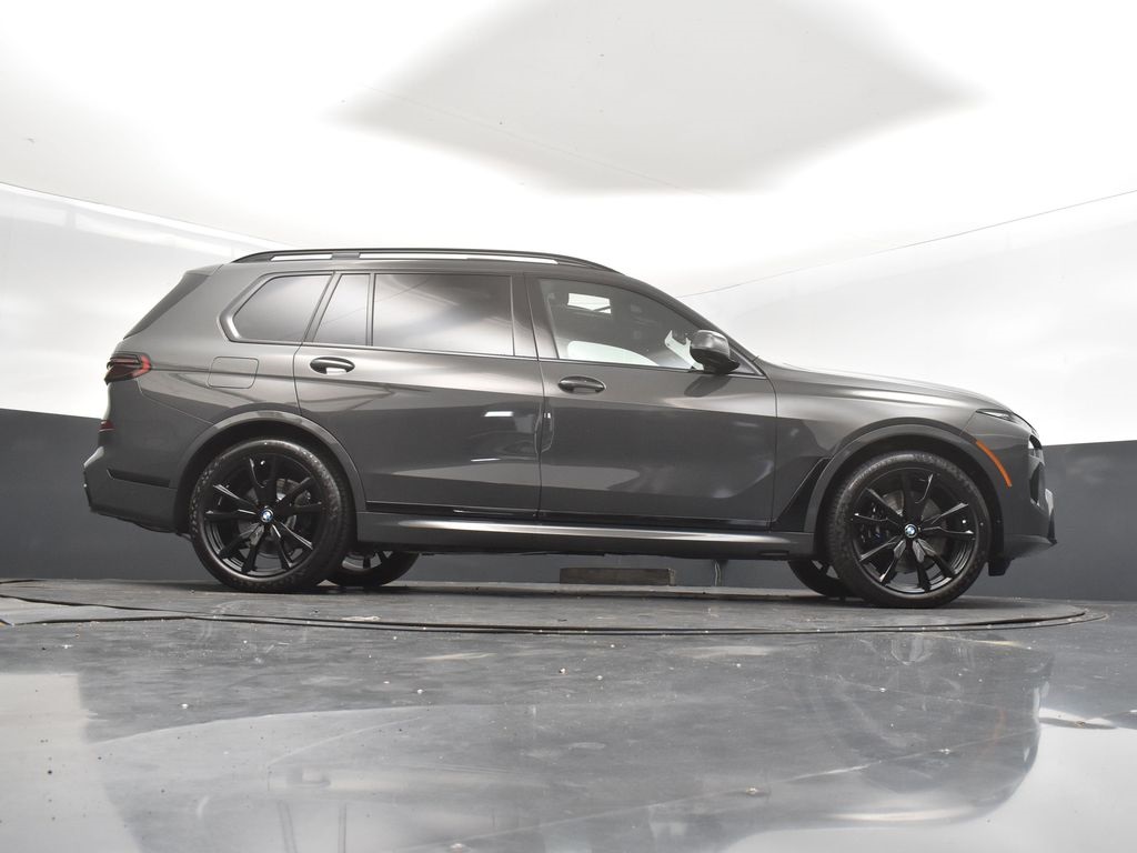 2026 Dravit Gray Metallic BMW X7 xDrive40i AWD SUV