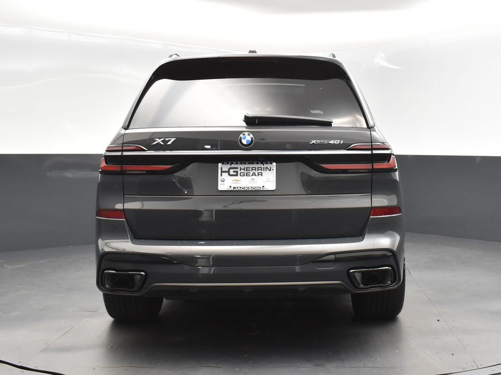 2026 Dravit Gray Metallic BMW X7 xDrive40i AWD SUV