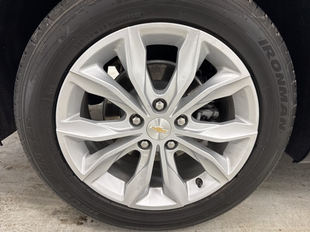 used 2025 Chevrolet Malibu car, priced at $20,757