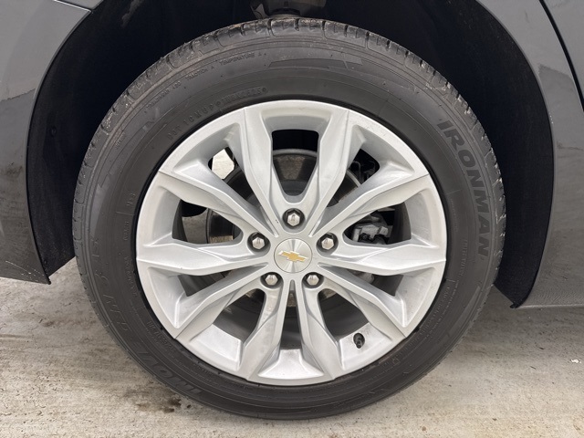 used 2025 Chevrolet Malibu car, priced at $20,757