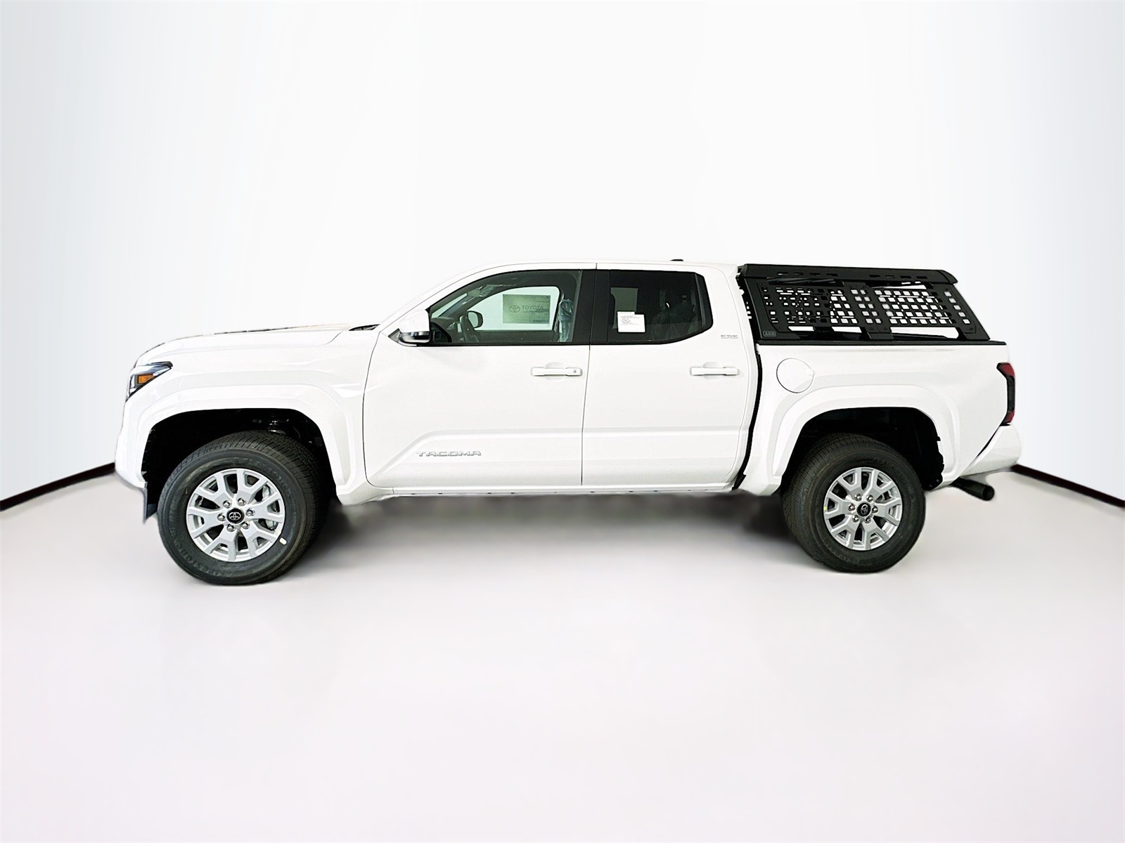 2025 Toyota Tacoma SR5 Double Cab photo 3