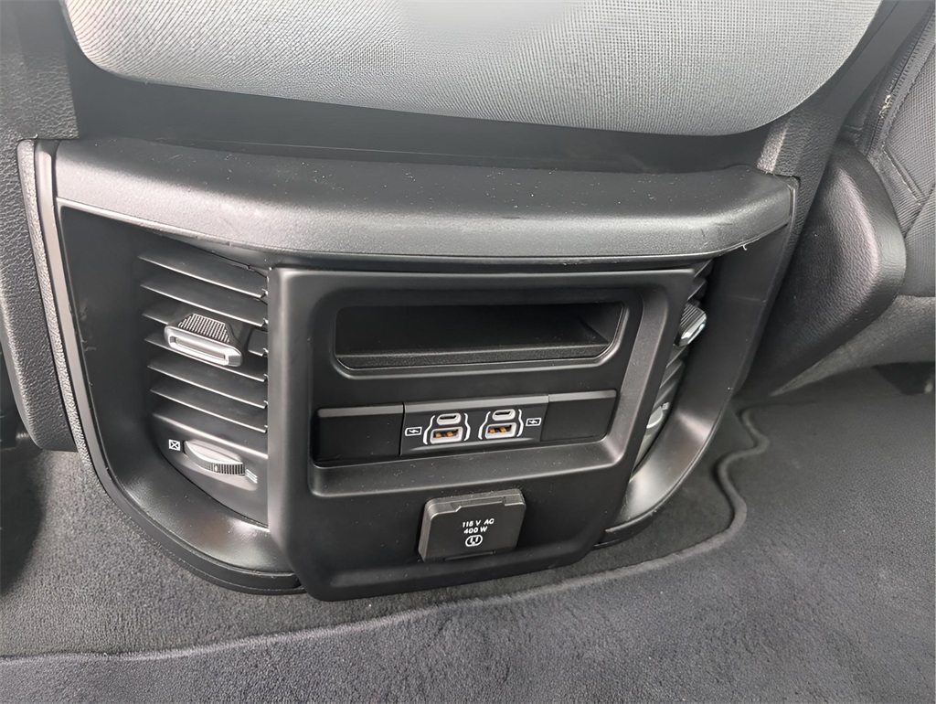 2021 Granite Crystal Metallic Clearcoat Ram 1500 Big Horn/Lone Star 4X4 Truck