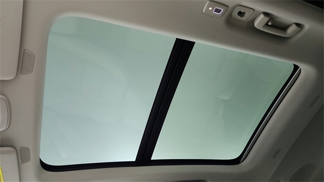 new 2026 Volvo XC90 Plug-In Hybrid car, priced at $85,690