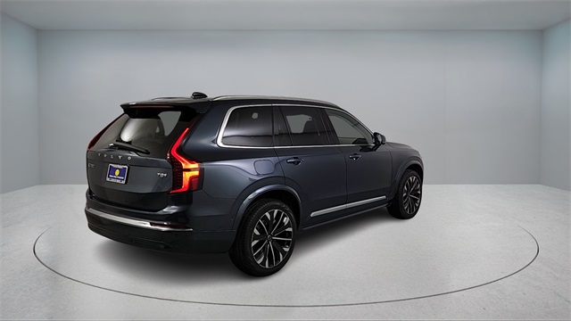 new 2026 Volvo XC90 Plug-In Hybrid car, priced at $85,690