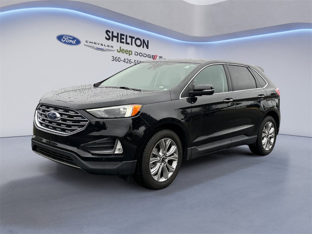 2024 Ford Edge Titanium's photo