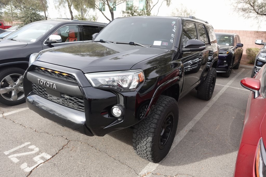 2020 Toyota 4Runner SR5 Premium's photo