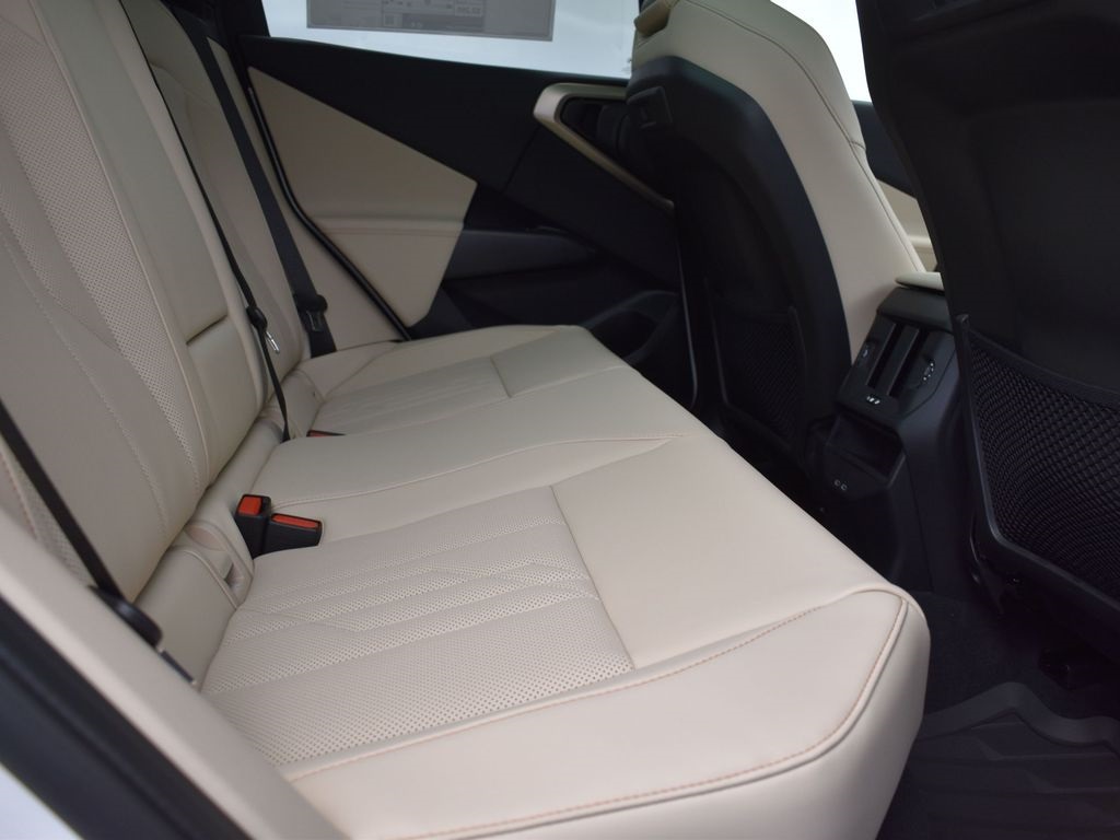 2025 Alpine White BMW X3 30 xDrive AWD SUV