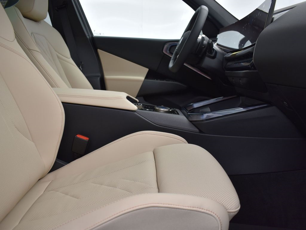 2025 Alpine White BMW X3 30 xDrive AWD SUV