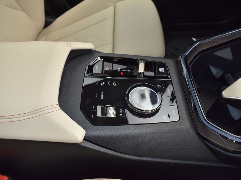 2025 Alpine White BMW X3 30 xDrive AWD SUV