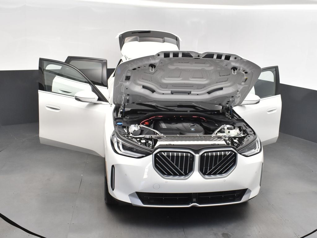 2025 Alpine White BMW X3 30 xDrive AWD SUV