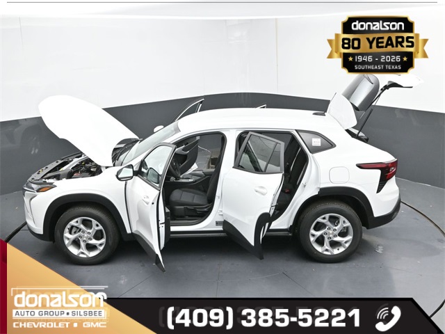 new 2026 Chevrolet Trax car, priced at $23,936