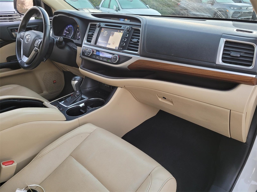 used 2019 Toyota Highlander car, priced at $19,500