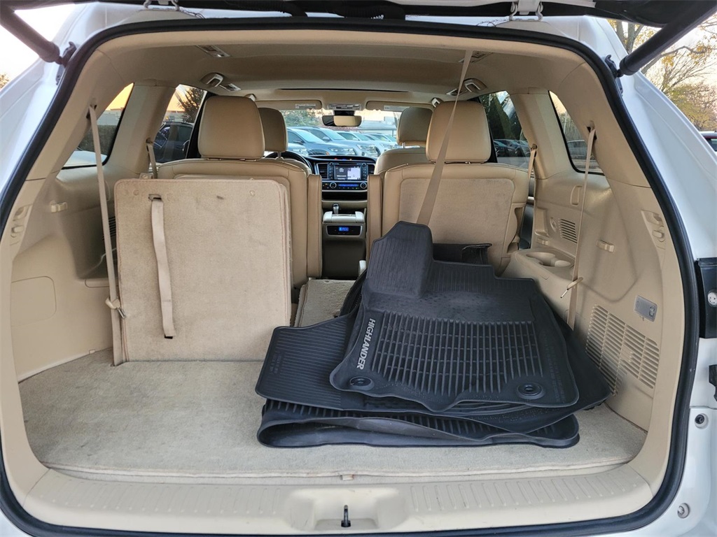 used 2019 Toyota Highlander car, priced at $19,500