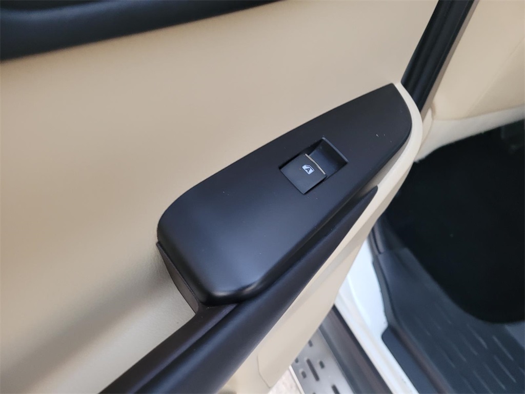 used 2019 Toyota Highlander car, priced at $19,500