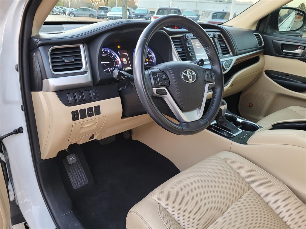 used 2019 Toyota Highlander car, priced at $19,500