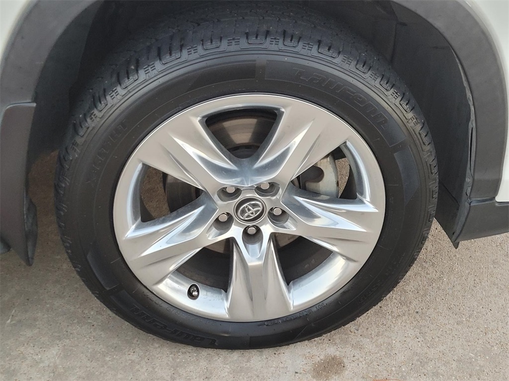 used 2019 Toyota Highlander car, priced at $19,500