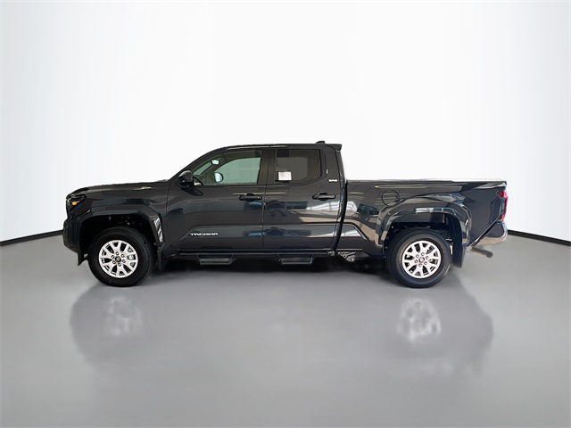 2025 Toyota Tacoma SR5 4x4 Double Cab photo 3