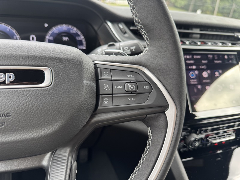 New 2025 Jeep Grand Cherokee L SUV