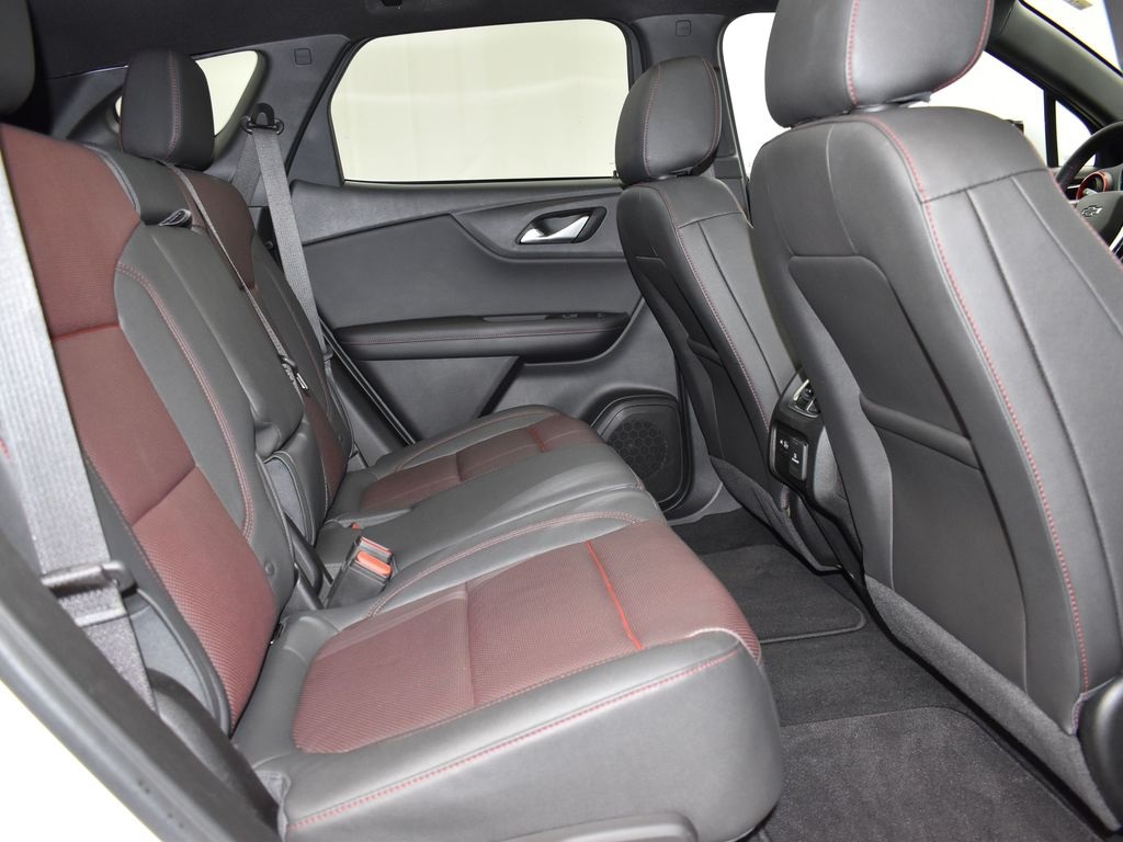 2022 Iridescent Pearl Tricoat Chevrolet Blazer RS FWD SUV