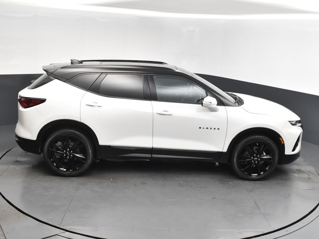 2022 Iridescent Pearl Tricoat Chevrolet Blazer RS FWD SUV